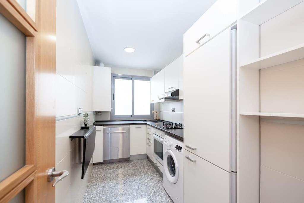 Acogedor Apartamento Pleno Centro De Granada Y Parking Eksteriør bilde